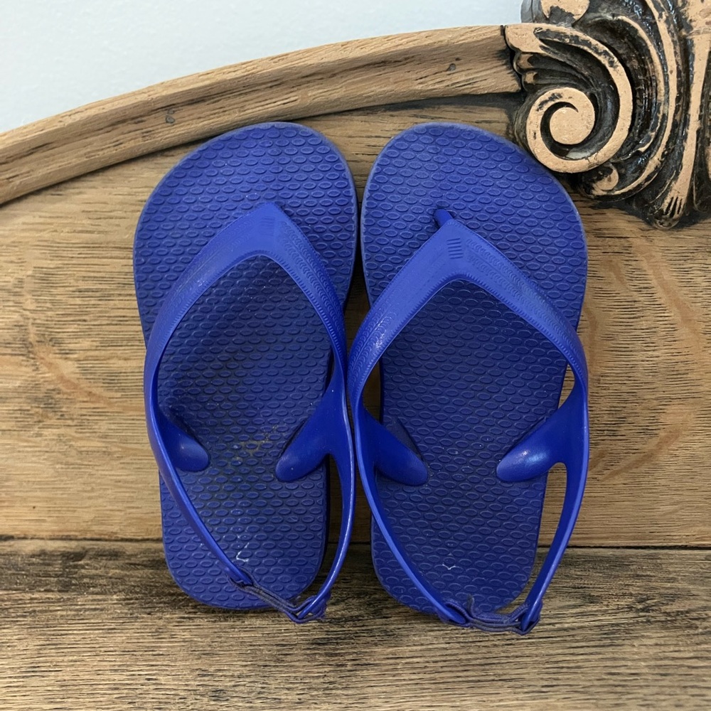 Old Navy Kids Blue Flip Flops